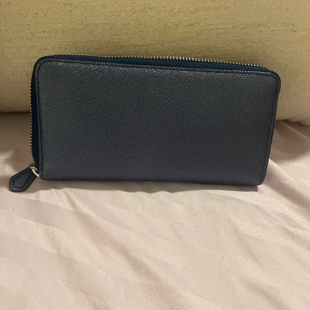 Blue wallet - Picture 2 of 4